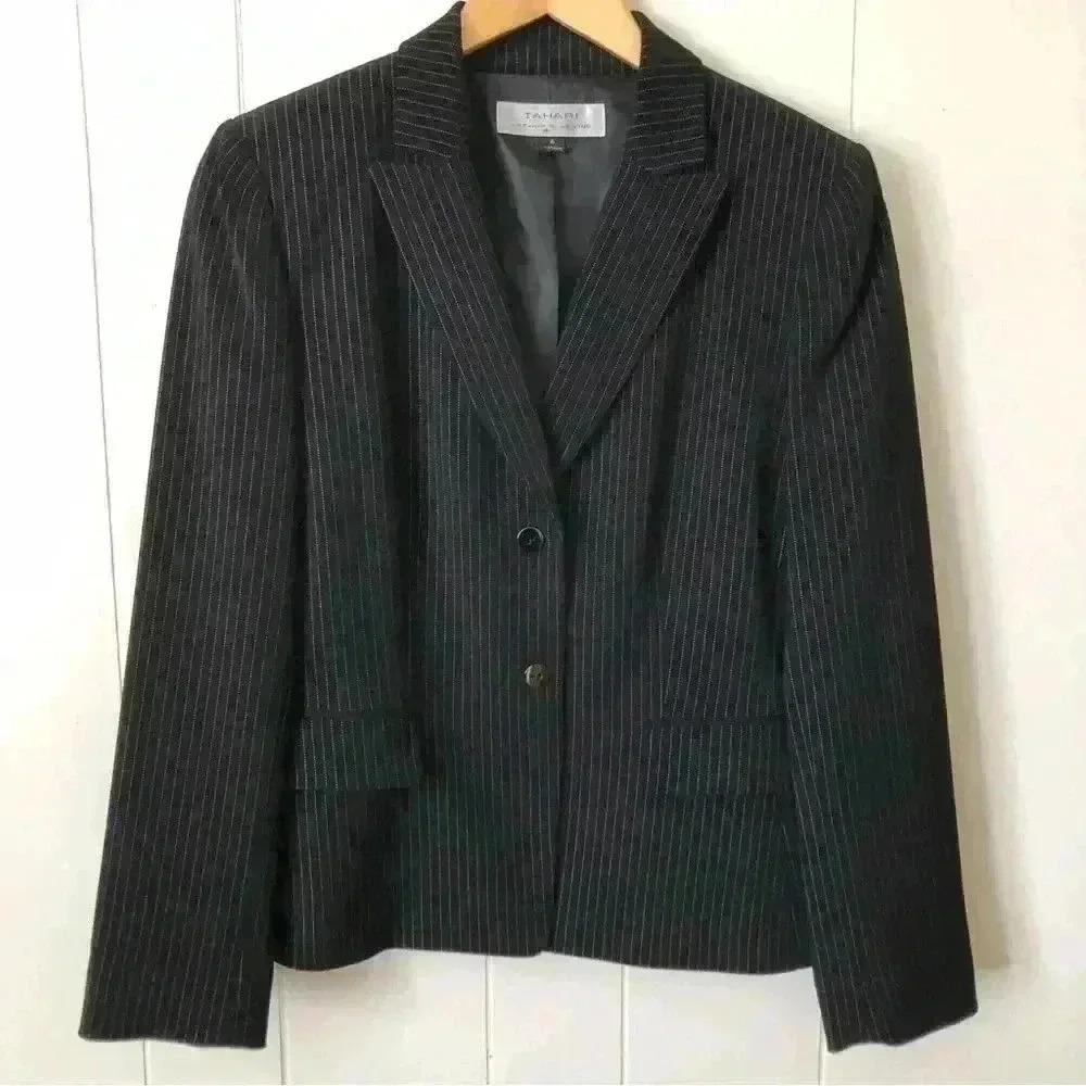 Tahari Arthur Levine Striped Polyester Blazer Size 6